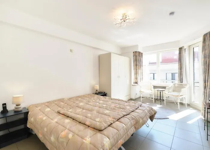 Lecomte - Side Family Escape 73