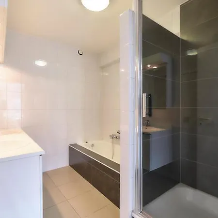 Lecomte - Side Family Escape 73 * 오스텐드